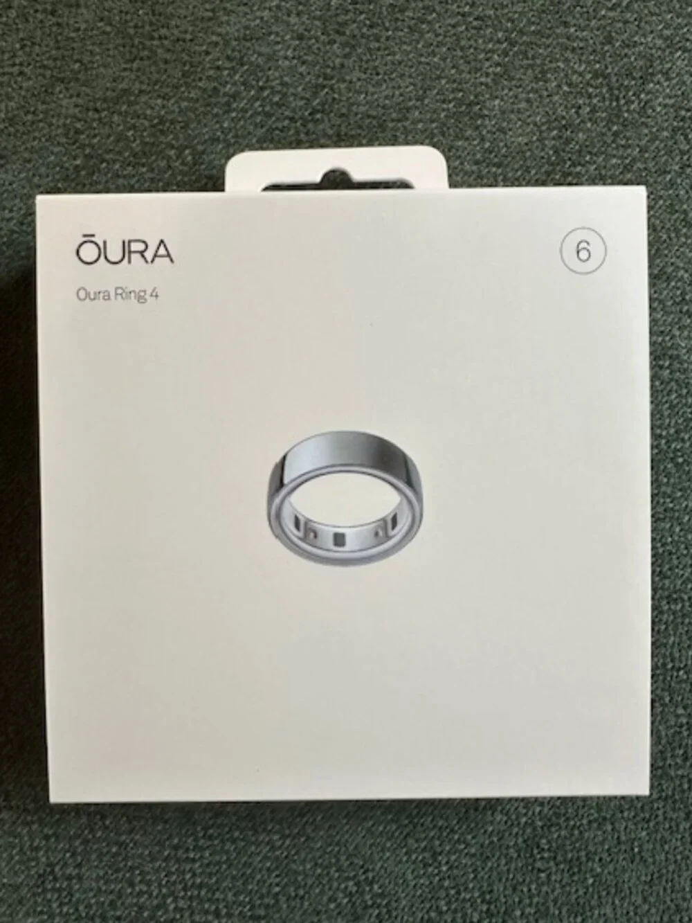 Oura Ring 4 size 6 (NEVER WORN)